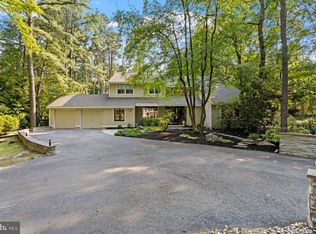 45 Stone Mountain Ln, Marlton, NJ 08053