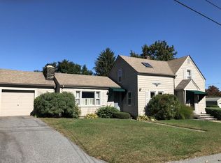 15 Westland St, Acushnet, MA 02743
