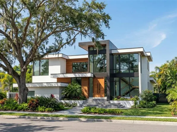 5002 W Poe Ave, Tampa, FL 33629