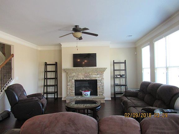 5th image of 2910 Sandtown Place Ct SW