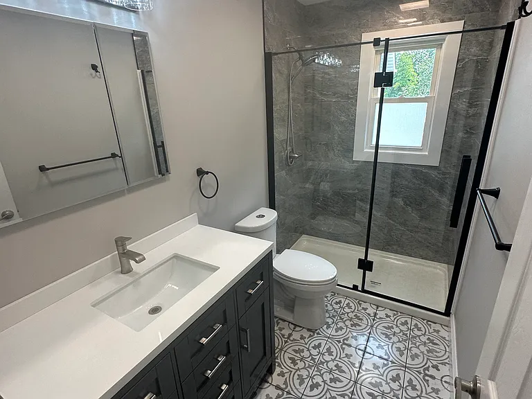 124 Branch Ave — Photo 4