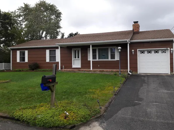 174 Club House Rd, Brick, NJ 08723