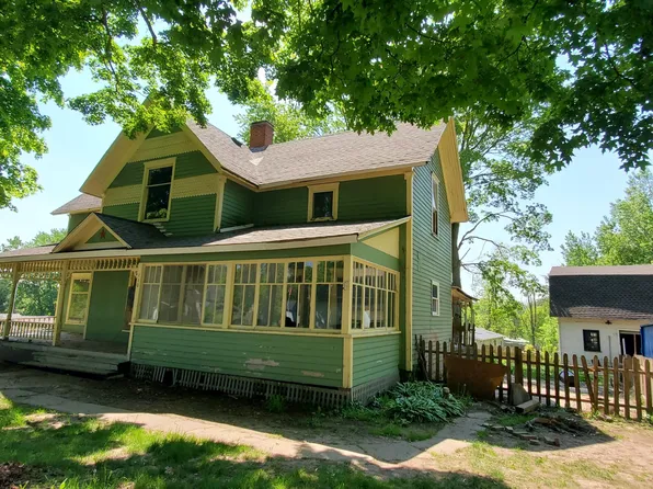 110 May St, Bloomingdale, MI 49026