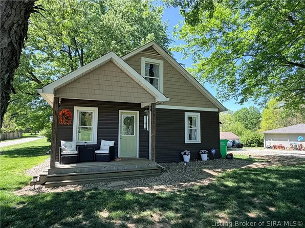 2611 Alonzo Smith Road, Georgetown, IN 47122