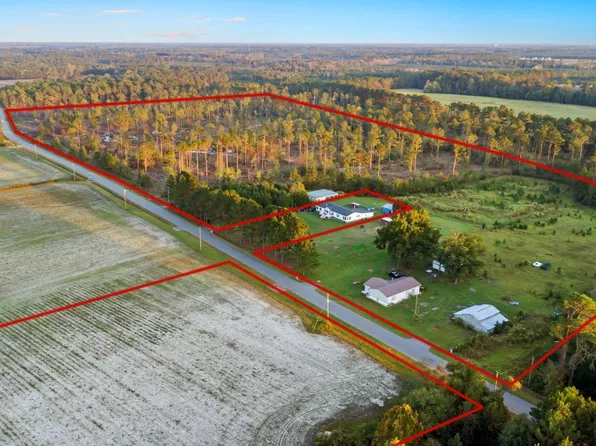 5560 Bay Gully Rd., Aynor, SC 29511