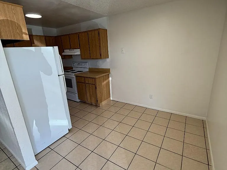 508 N Scott Ave #1 — Photo 2