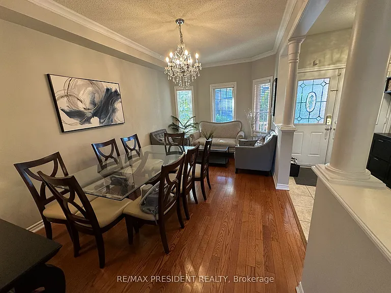1091 McCuaig Dr — Photo 3