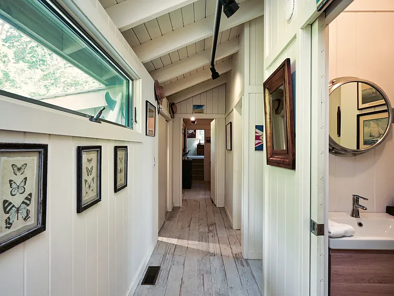 16 Bryan Rd — Photo 8