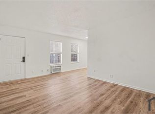 1610 E Kansas City Rd APT 6, Olathe, KS 66061