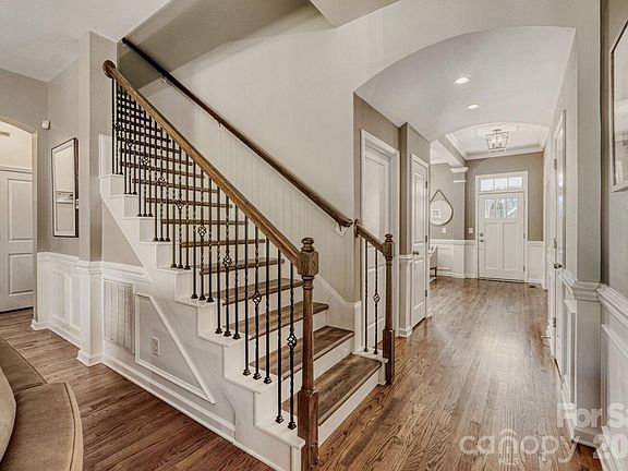 4th image of 405 Brookridge Dr