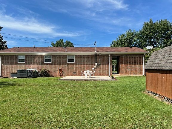 4th image of 53 Lonsvale Dr