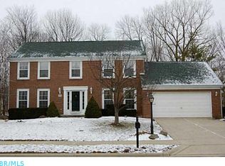 270 Delaneys Cir, Powell, OH 43065