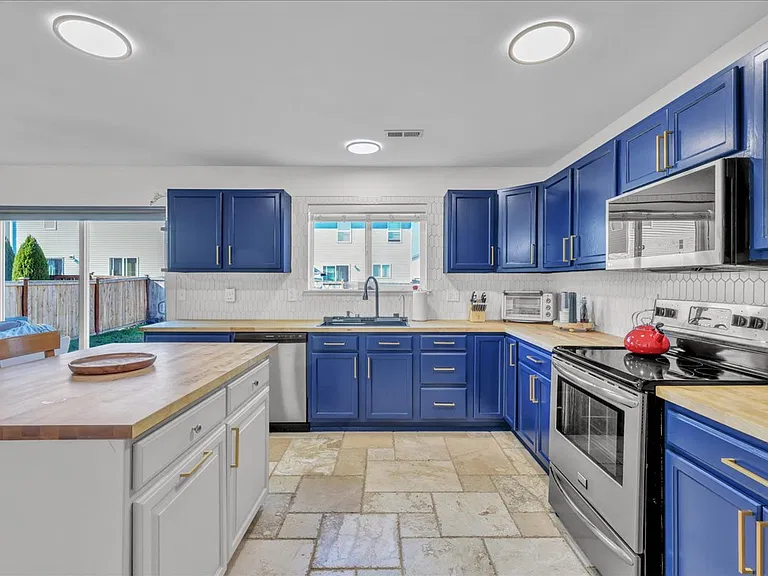 10025 Terra Ct SE — Photo 10