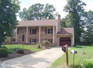 5067 Larry Ln, Fredericksburg, VA 22407