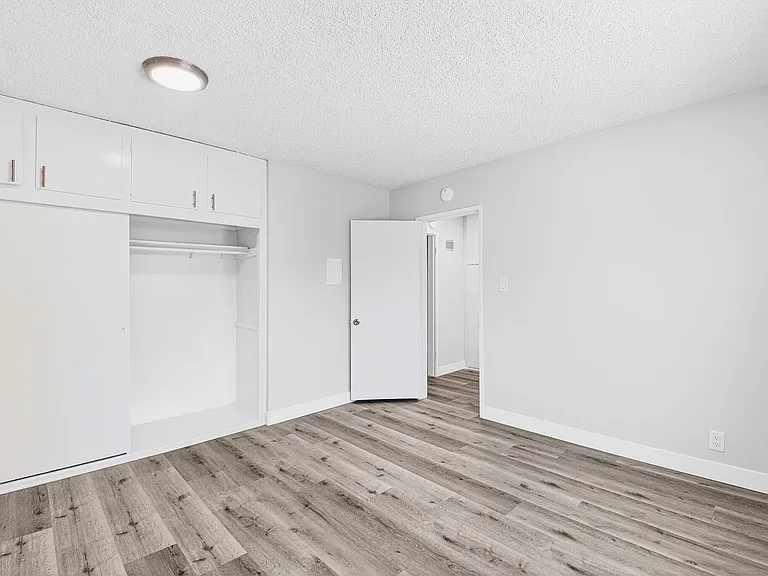 3525 E 2nd St. — Photo 19