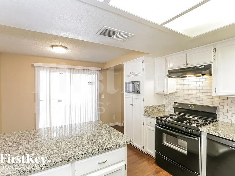 2953 Gala St — Photo 6