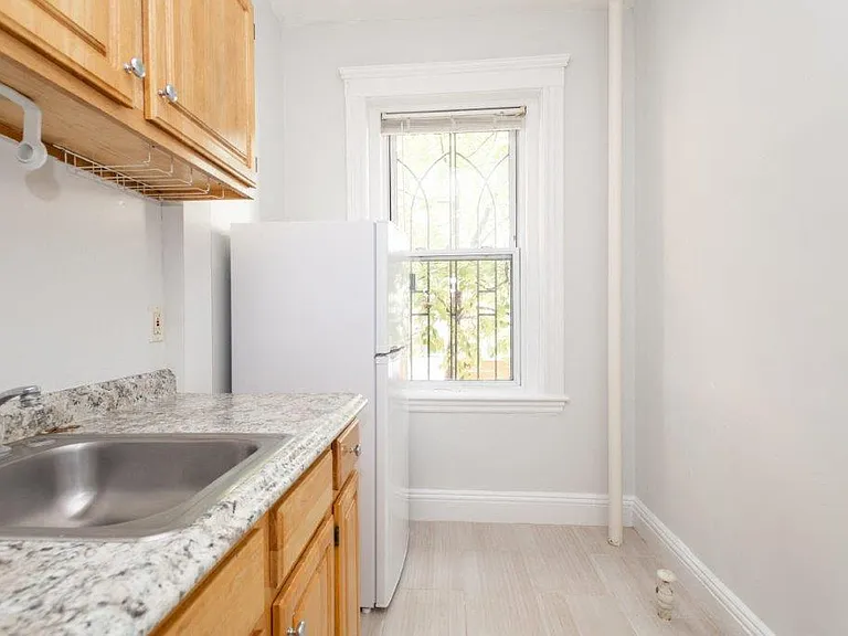 49 Worthington St — Photo 23