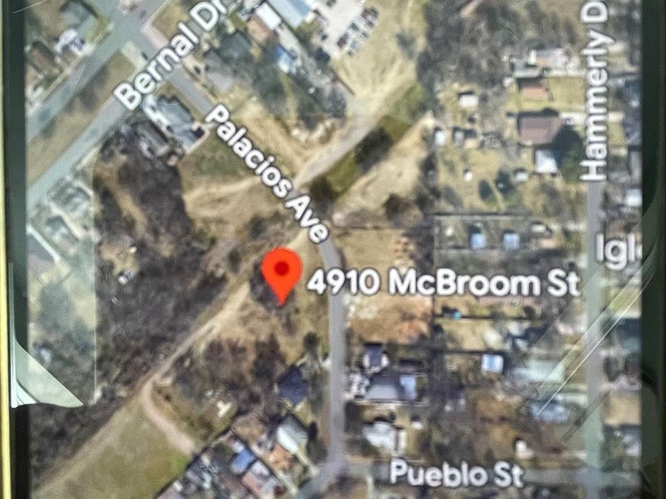 1st image of 4910 McBroom St