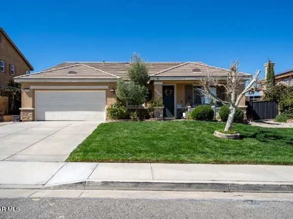 37233 Weeping Branch St, Palmdale, CA 93550