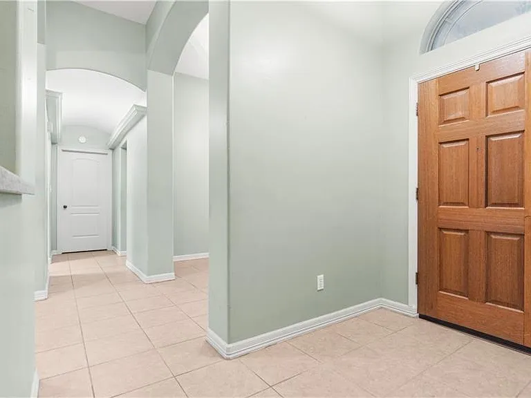 1408 Quail Dr — Photo 3