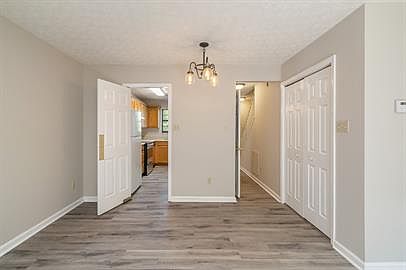 3rd image of 348 Indian Hills Cir #8