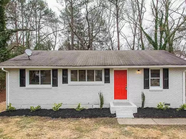 709 Glenbrook Dr, Raleigh, NC 27610