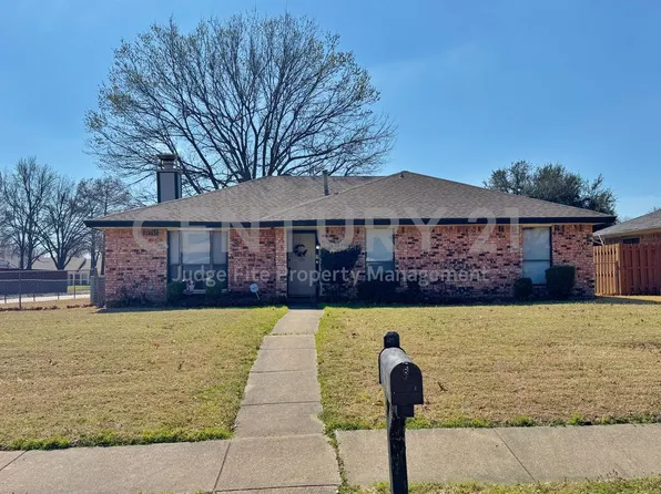 1122 Pyramid Dr, Garland, TX 75040