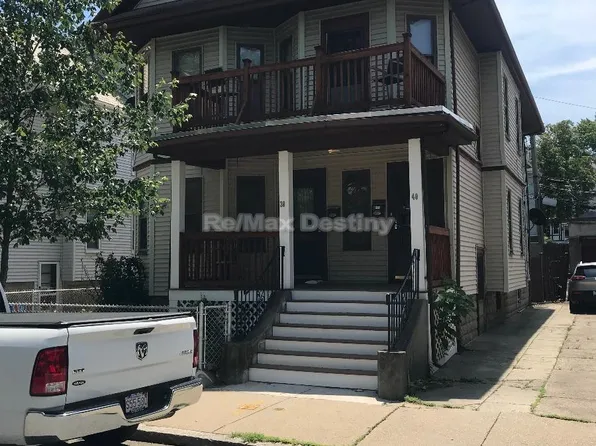 40 Walker St #2, Somerville, MA 02144