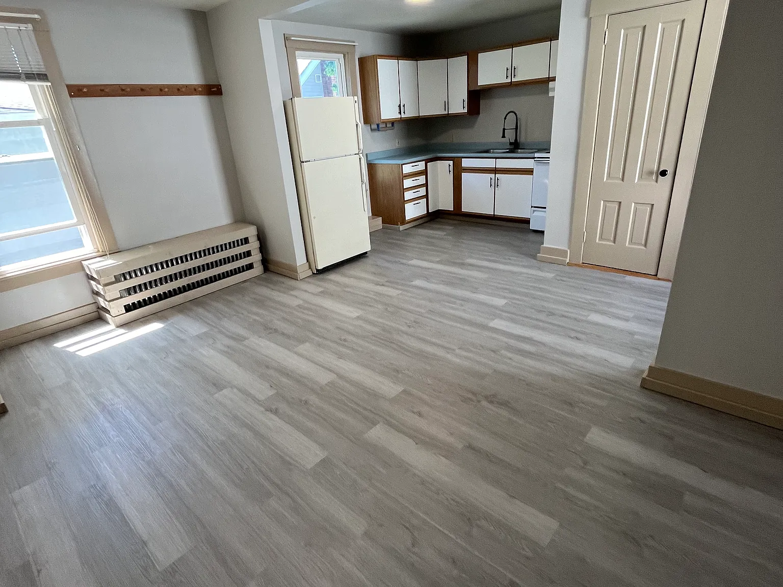 2 bed, $2,000 — Photo 1