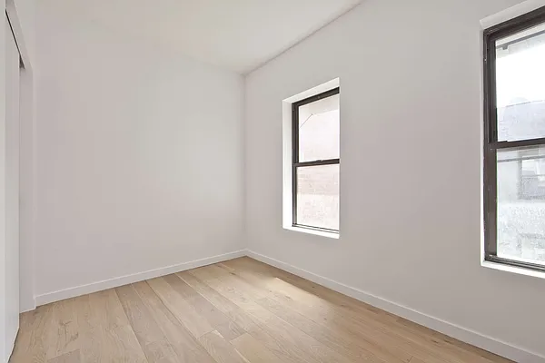 Rented by Bold New York | media 16