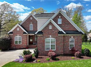 21 Wexford Cir, Thomasville, NC 27360