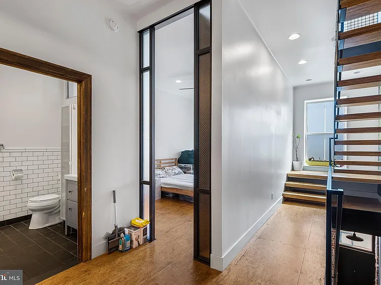 2020 E Fletcher St #1&2 — Photo 16