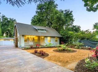 82 E Las Flores Dr, Altadena, CA 91001