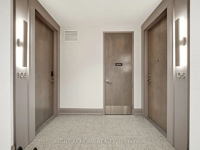 42 Mill St #105 — Photo 4