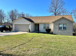 241 Grandview Ln, Strunk, KY 42649
