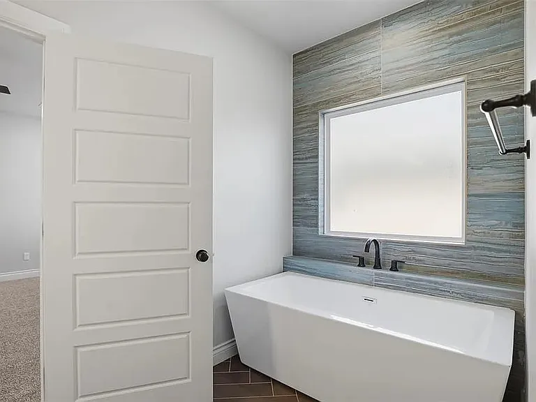 17820 Morning Sky Ct — Photo 22
