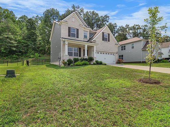 5th image of 1055 Ross Farms Blvd
