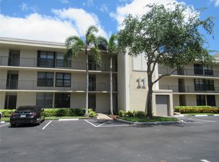 11 Royal Palm Way UNIT 102, Boca Raton, FL 33432