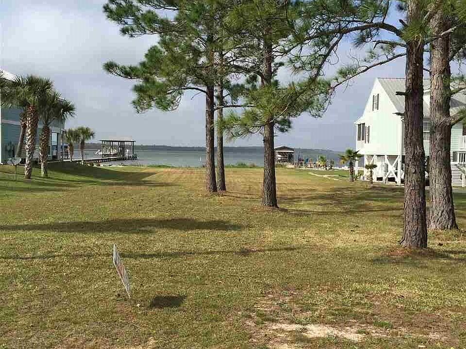 1st image of 0 Gulf Bay Rd