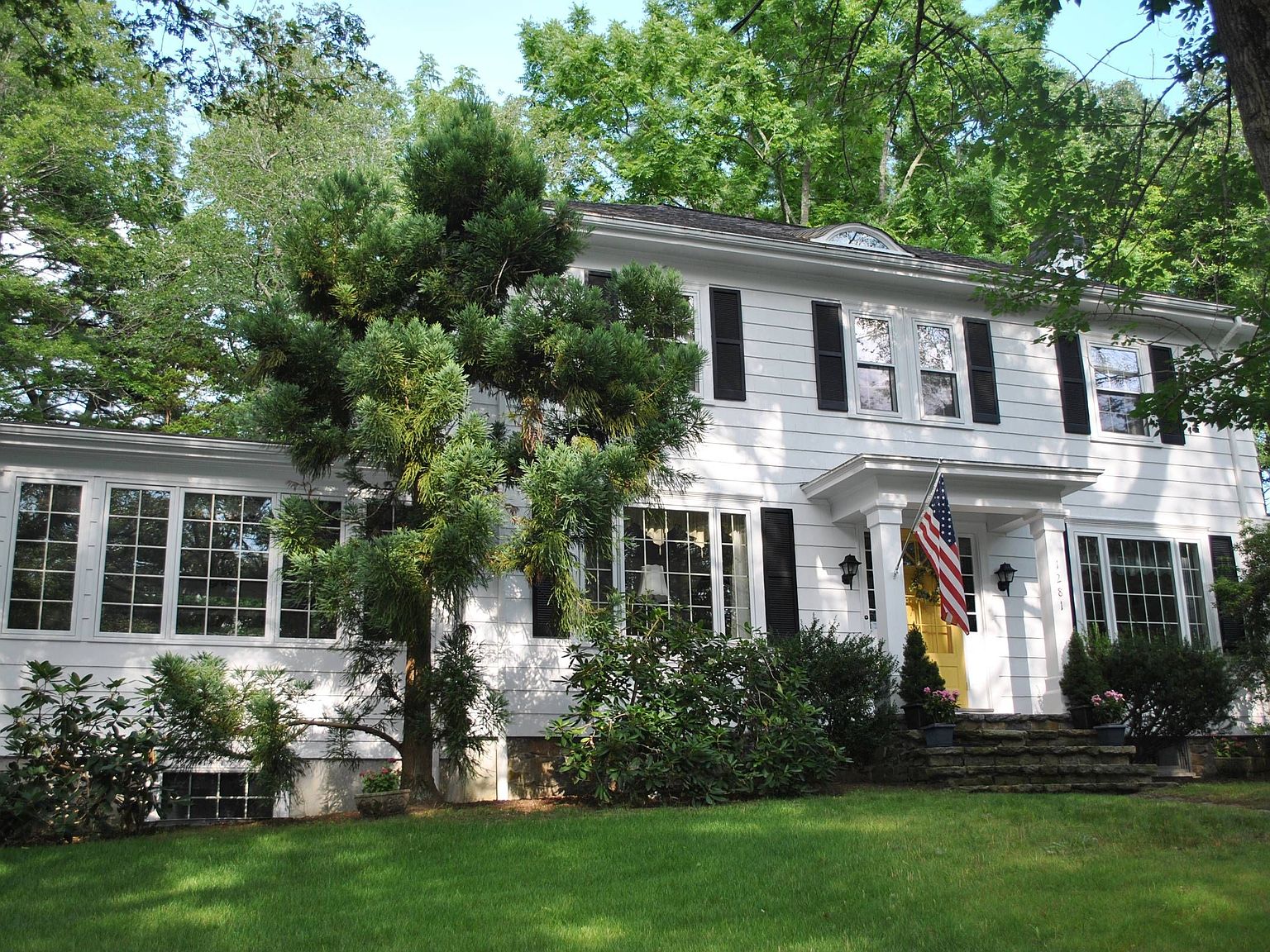 1281 Tucker Rd, Dartmouth, MA 02747 Zillow