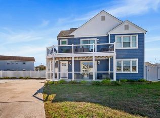 7 Lighthouse Cv APT A, Brigantine, NJ 08203