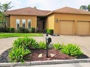 25 Virginia Hills Dr, Corpus Christi, TX 78414