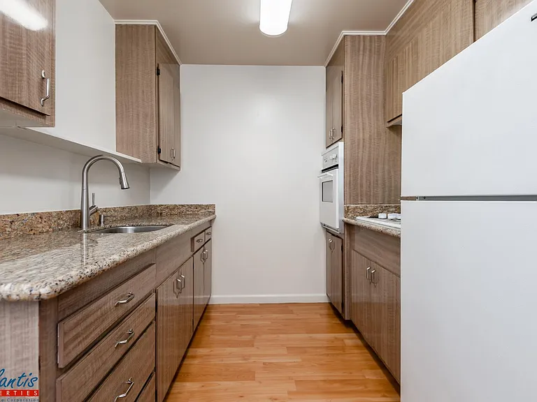 2361 Sutter Ave #2 — Photo 3