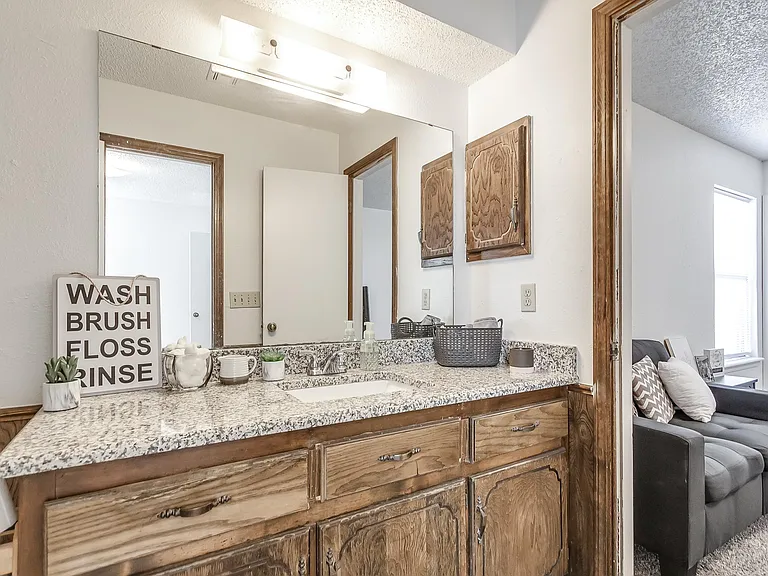 6103 Gaelic Glen Dr — Photo 30
