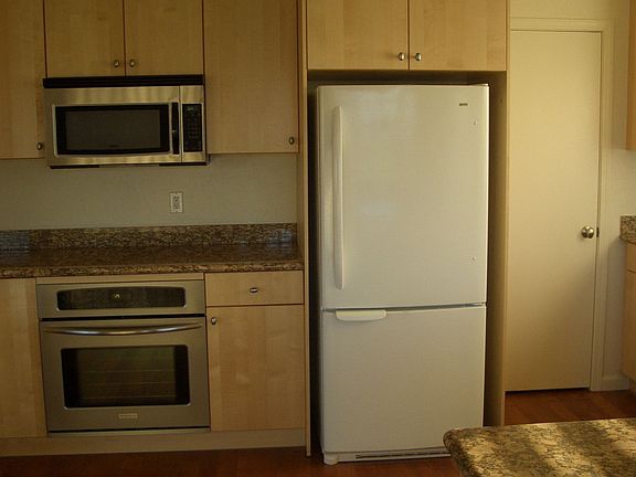 Kitchen South
