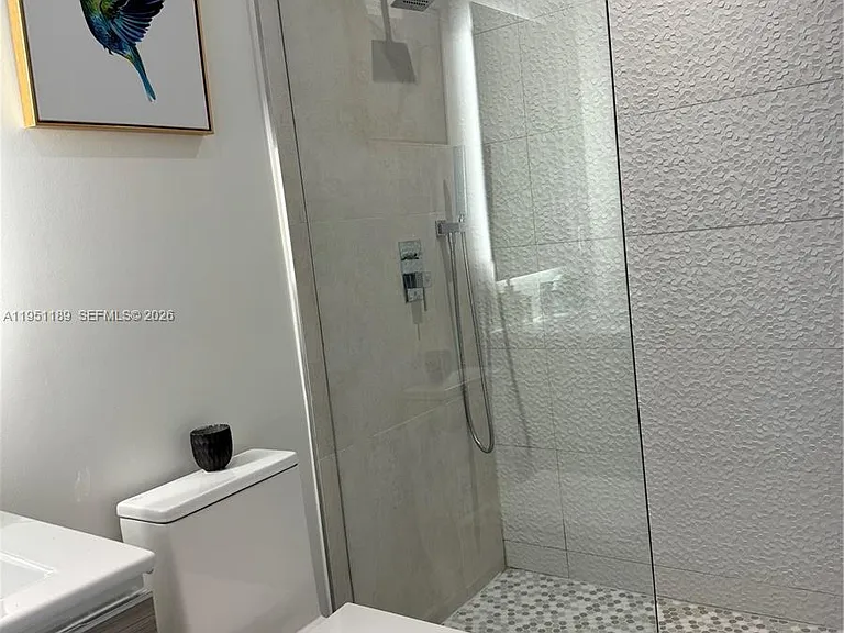 239 SW 9th St #1405 — Photo 10