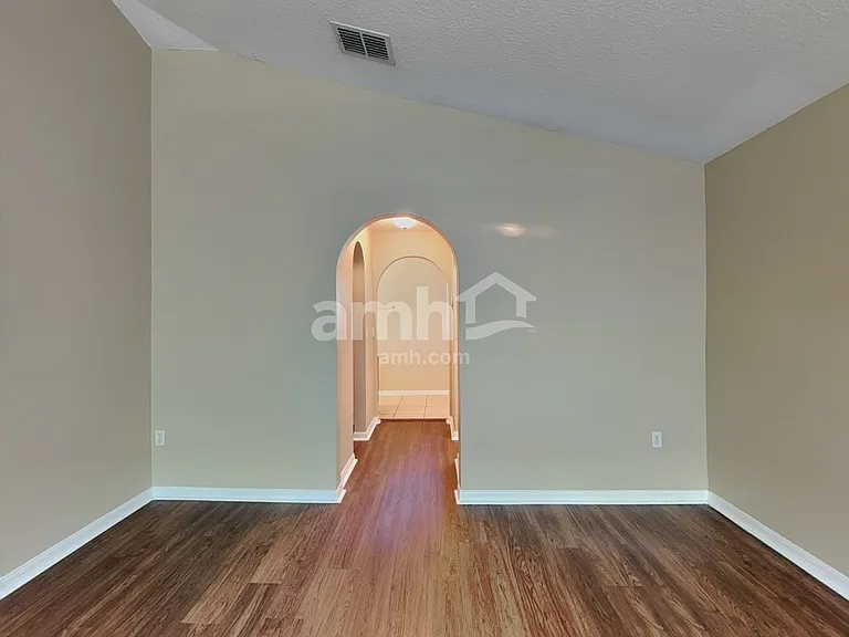 162 Crown Colony Way — Photo 10