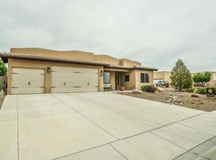 6724 Jemez Ave, Farmington, NM 87402