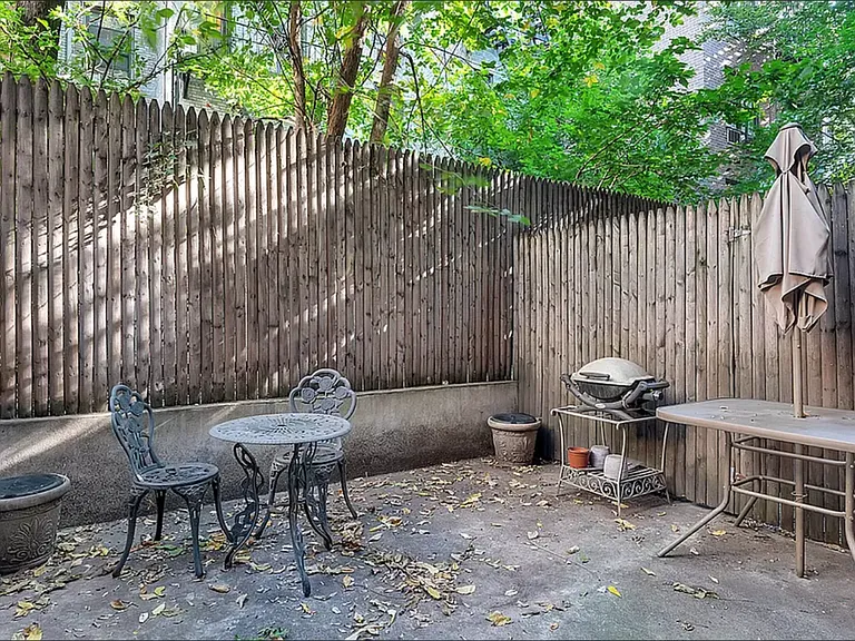 405 E 82nd St #1K — Photo 5