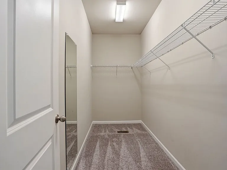 1017 Epiphany Rd — Photo 19